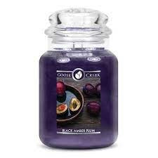 Goose Creek Black Amber Plum duża świeca zapachowa 680g